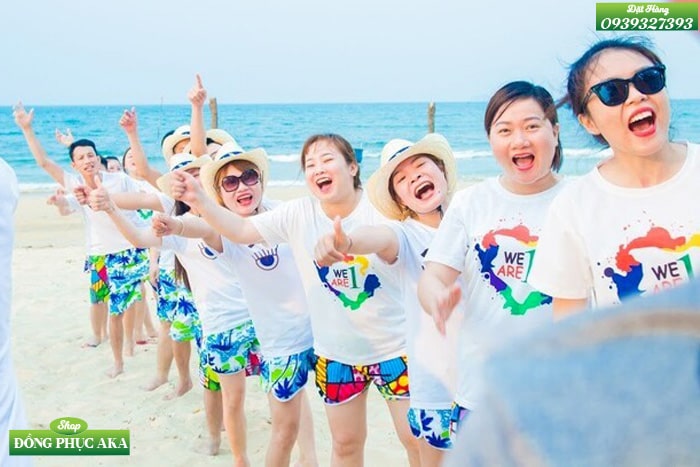 áo tập thể đi biển, áo đồng phục đi biển, áo phông nhóm đi biển, áo thun nhóm đi biển, áo thun đồng phục đi biển, áo phông đồng phục đi biển, áo phông nhóm đi biển, áo thun đi biển cho nhóm, mẫu áo phông đồng phục đi biển, áo đồng phục nhóm đi biển